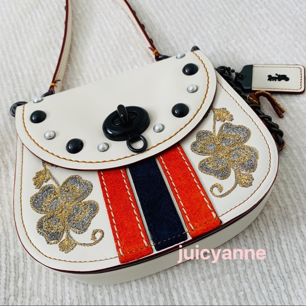 NWT Coach saddle western purse in white